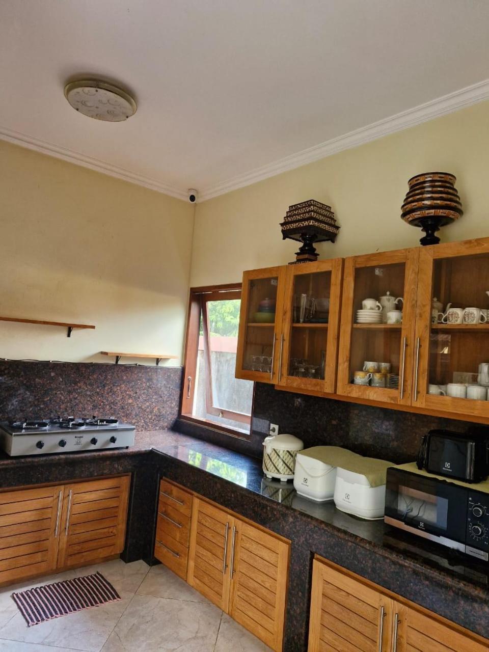 Sari Ayuning Nusa Guest House Нуса-Лембонган Экстерьер фото