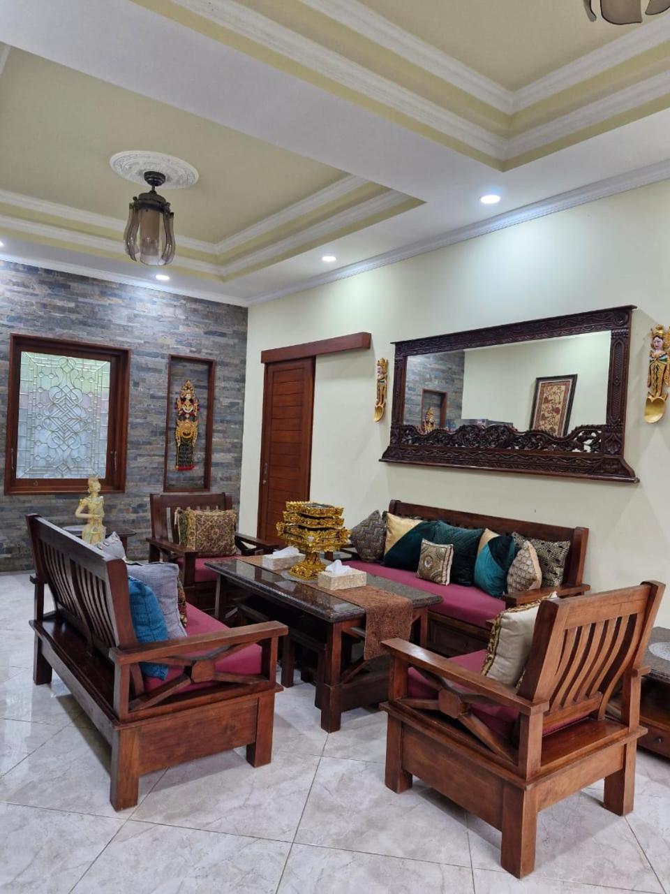 Sari Ayuning Nusa Guest House Нуса-Лембонган Экстерьер фото
